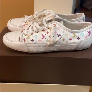 Authentic classic LV sneakers